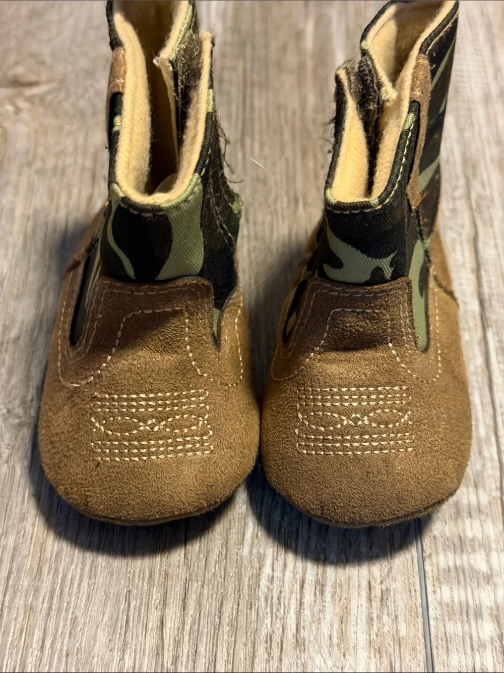 Rising Star infant camo and tan suede soft-sole cowboy booties